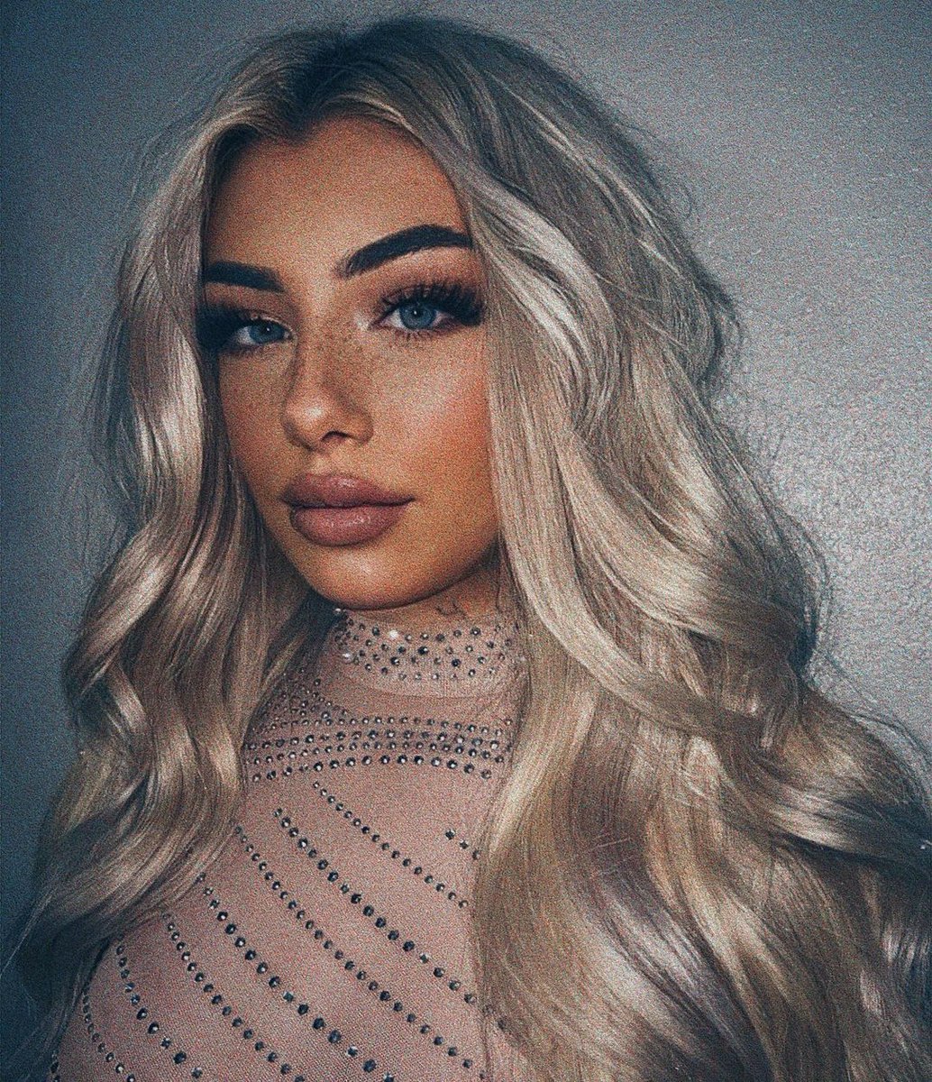 arcticfoxcolor's tweet photo. ICY ❄️ @sheaella in Bleach, Please, Arctic Mist and Sterling ✨ #AFbleachplease #AFarcticmist #AFsterling https://t.co/nn9i1nJRwy