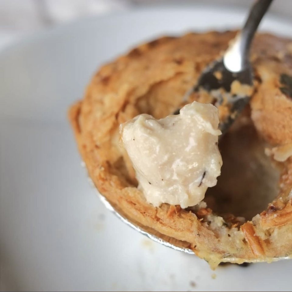 TravelCostaMesa's tweet photo. We know today is Pi Day and most people focus on the pizza pie, but Costa Mesaโs got a variety of pies to try.
#piday #314day #pie #eatcation #costamesa #costamesaca #costamesacalifornia https://t.co/pBdDGpwxMI