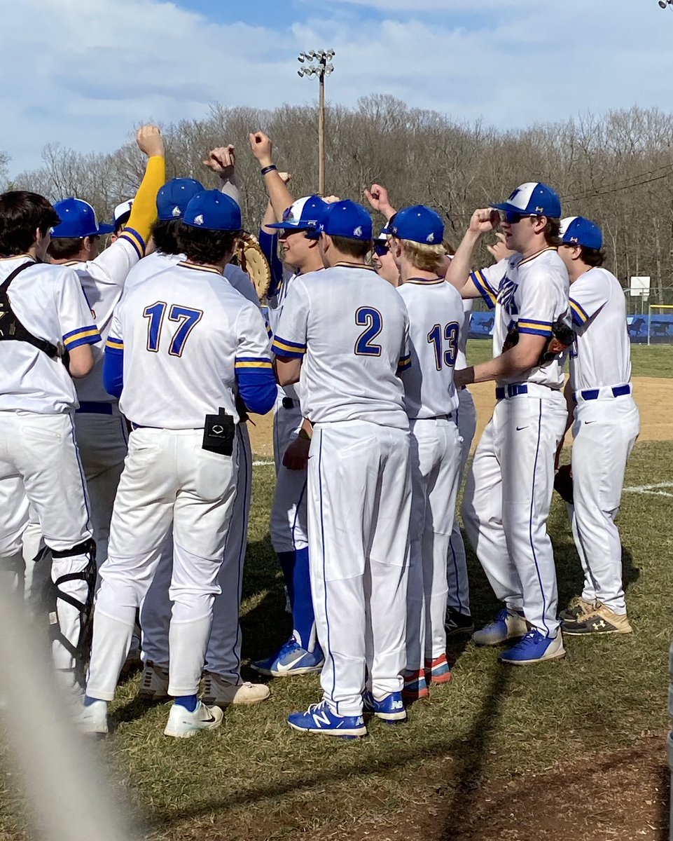 Ann Mobley tweet media