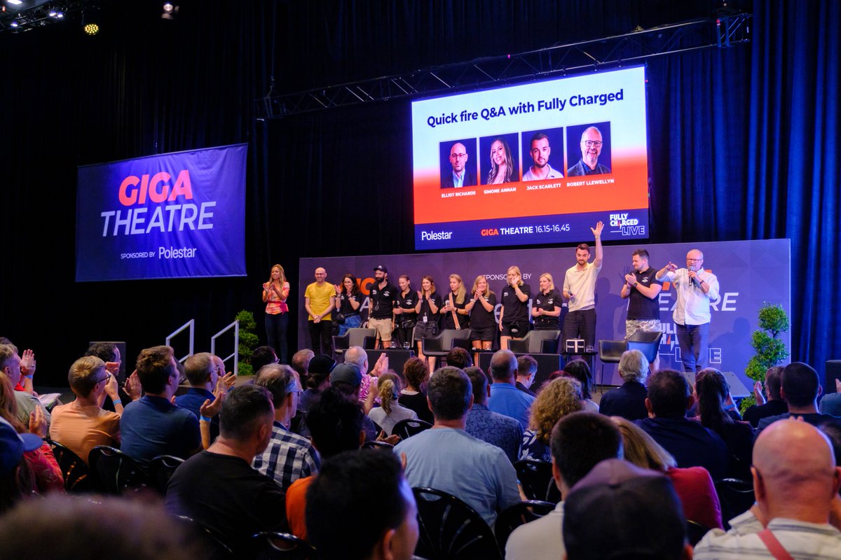 EVUKexpert's tweet photo. And that's a wrap on Fully Charged LIVE Australia 2023! 🎉 

Thank you to everyone who came along; the show was a great success and we had an amazing time meeting you all!

Here's to 2024!⚡ https://t.co/vdRigbGyfL