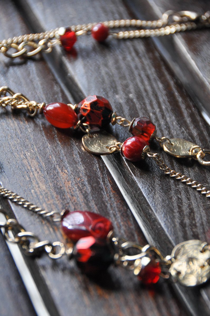 vohlafayette's tweet photo. Here are a couple of photos of the beautiful jewelry that we will be selling at Purses with a Purpose! 

The jewelry will be sold at a table rather than auctioned off. https://t.co/pLnDzv8YWM