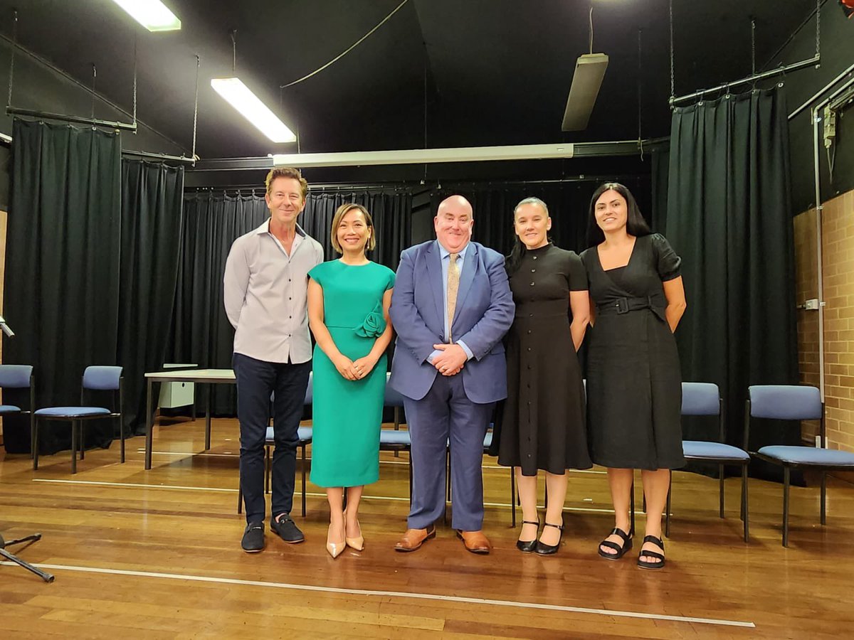 Governor Philip King PS tweet media