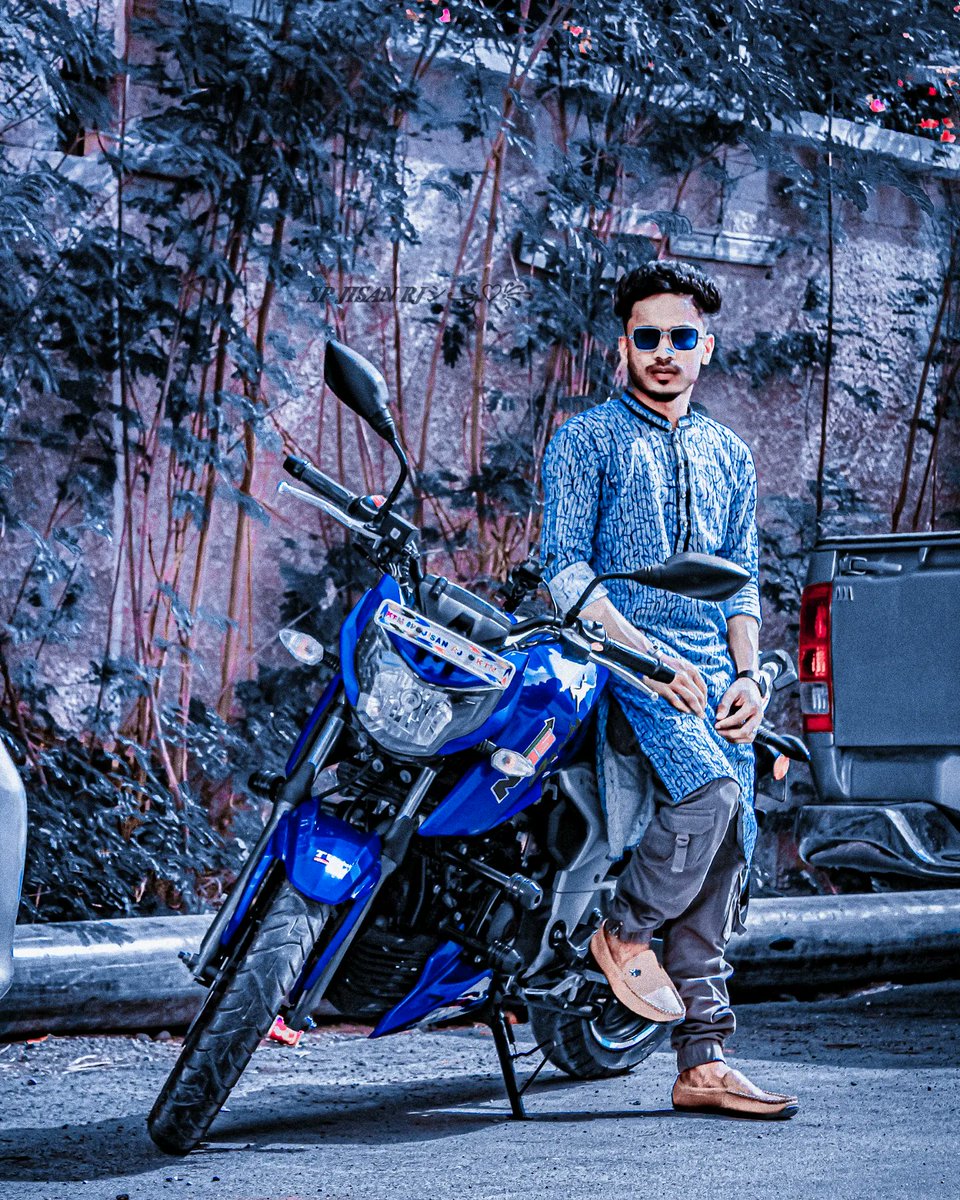 spjisanrj's tweet photo. Apache_RTR4v_Bike_160c💙🥀
(DON💥🔥🤟)Bike-Lover💙🥀
||Canon4000D📸||
#spjisanrj
#apache 
#canon4000d 
#canonphotography 
#gopro4K 
#apache4v 
#tamil 
#instagramreel 
#ktm390
#ktm200 
#telugu 
#lofi #love 
#bikelover 
#ktm125
#Malayalam
#ktmlover
#lofimusic 
#ktmduke https://t.co/5g5c4eE86C