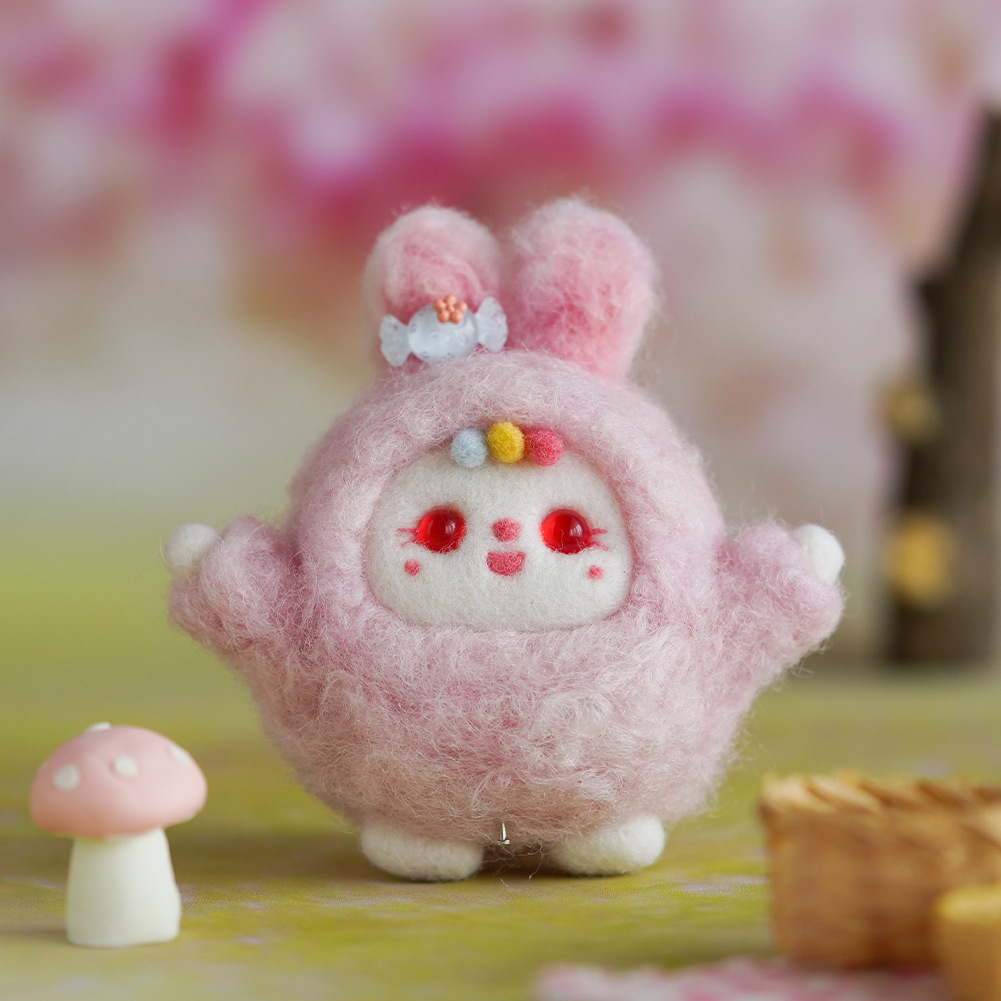 DIYPlanet1's tweet photo. DIY Needle felted Cartoon Plush Rabbit Doll #needlefelting
https://t.co/c55WwZk0Y9 https://t.co/4gG0C3mzJl