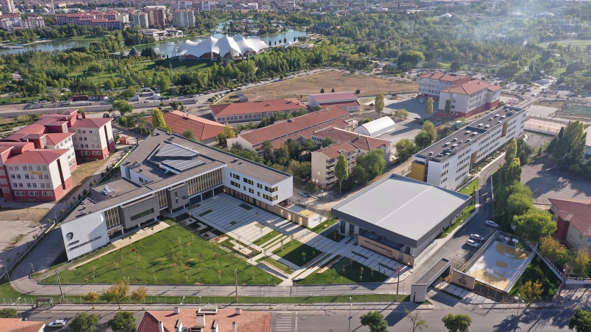 arkiteracom's tweet photo. CBN Mimarlık tarafından tasarlanan Ankara Erman Ilıcak Fen Lisesi Sincan, Ankara'da yer alıyor.
https://t.co/2zIEehZOhf https://t.co/fwL7cWnfRv