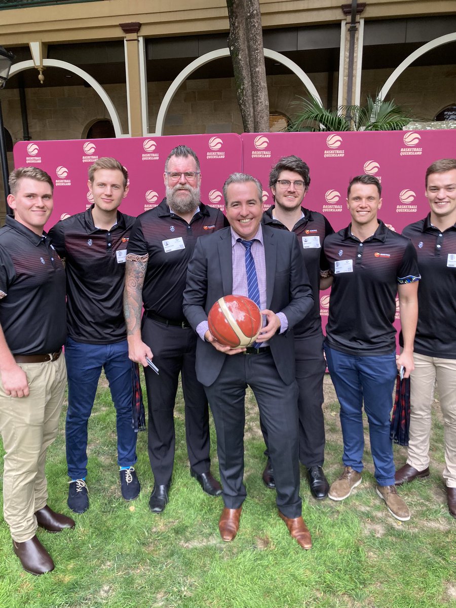 Great to join the Parliamentary Friends of Basketball to welcome NBL1 players and teams to Parliament. 🏀 

A special welcome to Northside Wizards own Lual Diing.