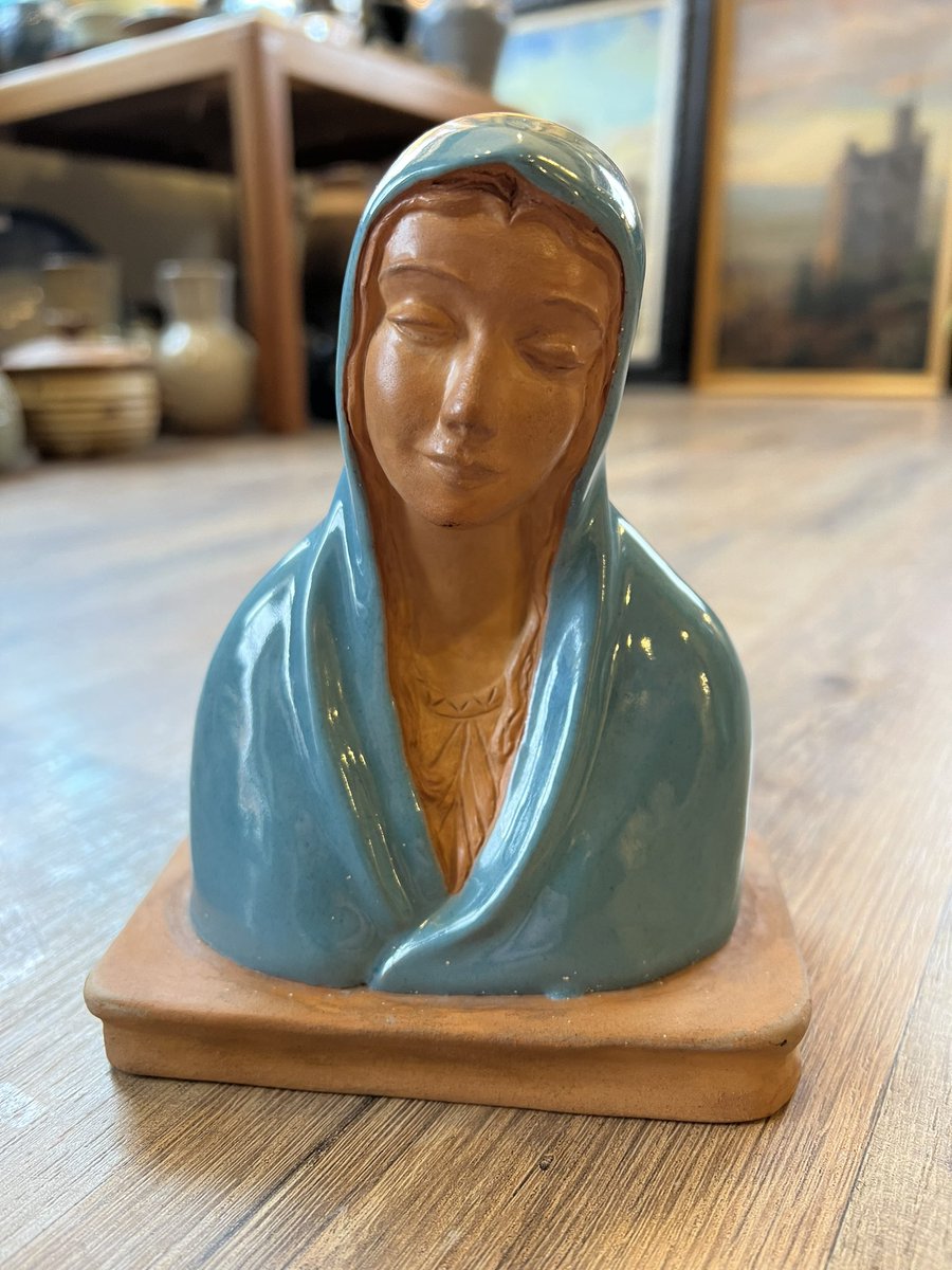 Jane Coffin(1901-1981) “Madonna” sculpture available at the Charlie B Gallery, 114 West Telegraph Street, Carson City, Nevada open 11am-6pm Tuesday through Saturday.  7755757333 #charliebgallery #sculpture #listedartist #madonna
