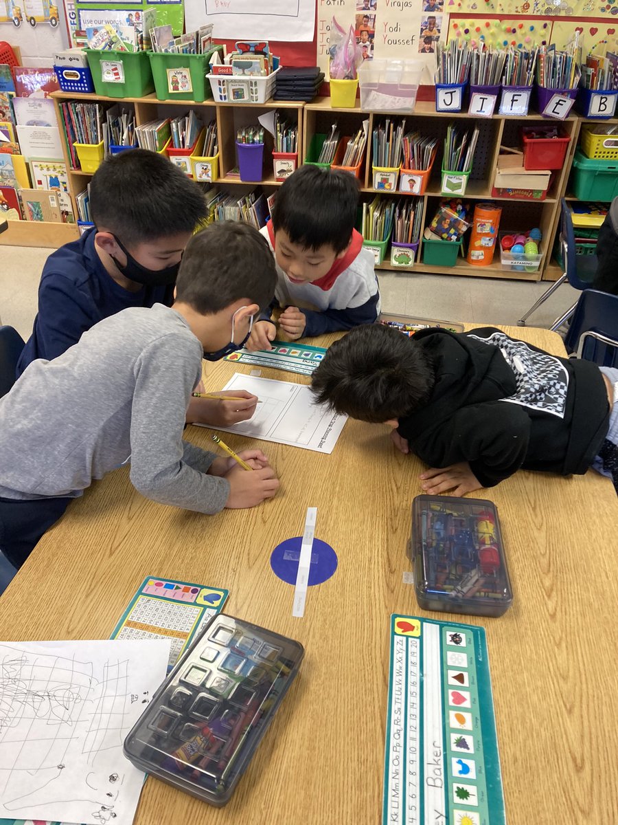 MsRuttenbergFH's tweet photo. Collaborating with our 5th grade friends. #FHhighlights https://t.co/S5ikLz5rkx