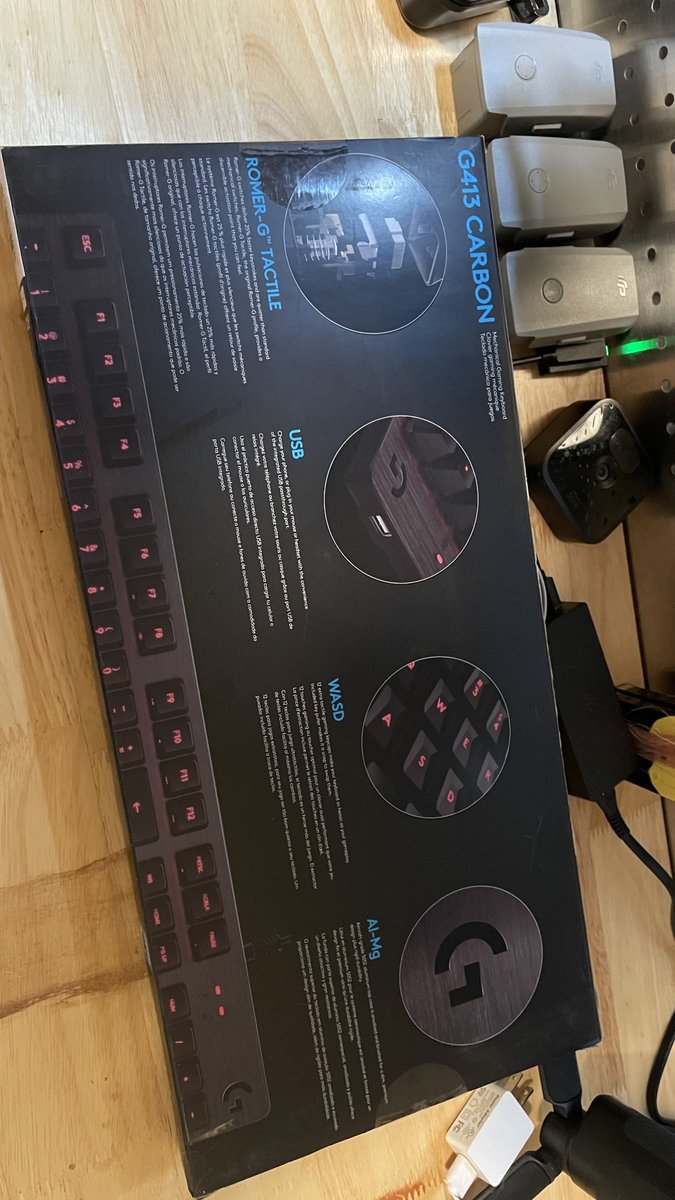 ItsNNobody's tweet photo. Logitech G413 Giveaway
-Must be following @9kNobody and @9KingsGGs on Twitter.
-Like/Repost @9kNobody  Giveaway post
-Like/Repost @9KingsGGs  most recent Twitter Post
-Sub to both Nobody and 9Kings on YouTube [Links in Twitters]
- $1= +5
$9kNobody (Twitter handle in Note!!) https://t.co/9dVd0fWbaA