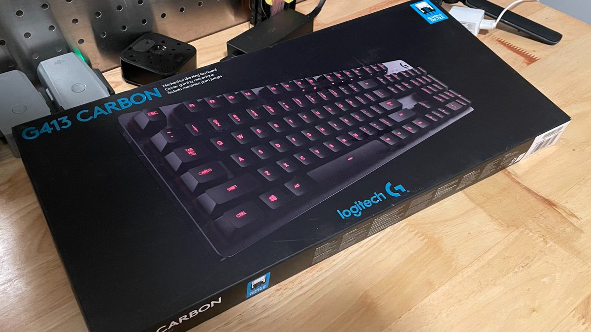 ItsNNobody's tweet photo. Logitech G413 Giveaway
-Must be following @9kNobody and @9KingsGGs on Twitter.
-Like/Repost @9kNobody  Giveaway post
-Like/Repost @9KingsGGs  most recent Twitter Post
-Sub to both Nobody and 9Kings on YouTube [Links in Twitters]
- $1= +5
$9kNobody (Twitter handle in Note!!) https://t.co/9dVd0fWbaA