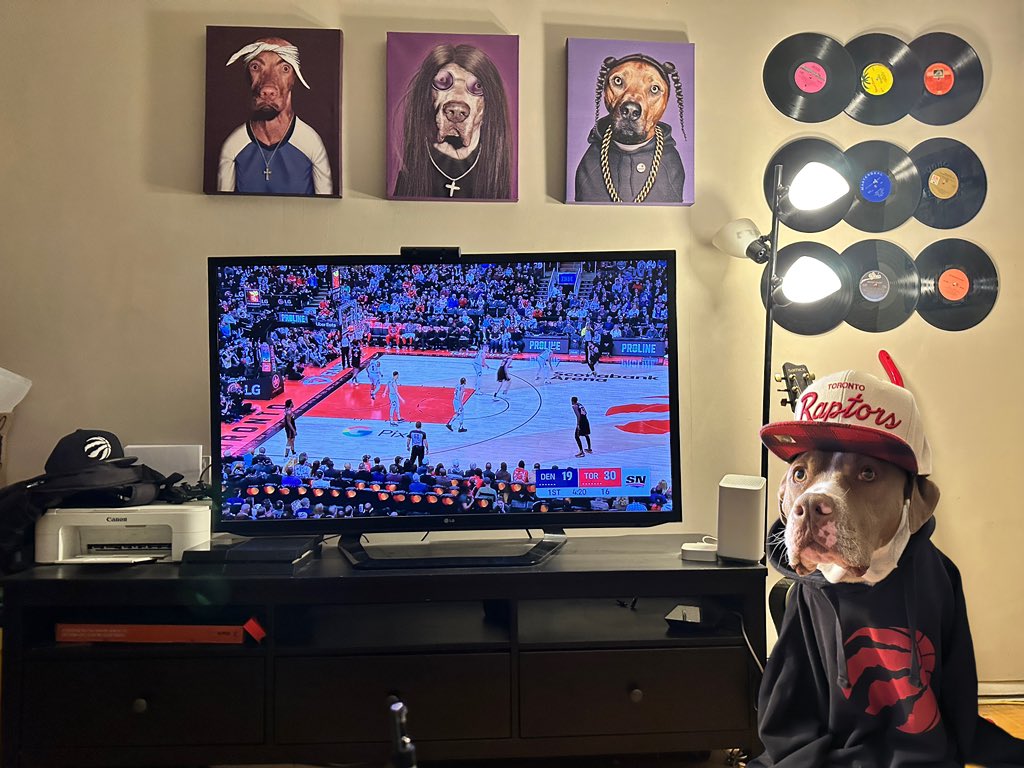 WATCHDGTV's tweet photo. Let’s get Tony on @TangerineHoops he’s wearing a sweater this time! He loves the @Raptors @nba so much!!! #fanangle #raptors #raptorsfanangke #nba https://t.co/uTjqL8RYYf