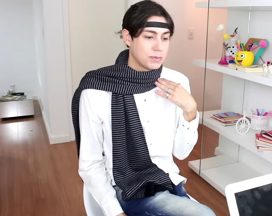 teste de engajamento:

nessa imagem, você vê um HOMEM ou um GAY?