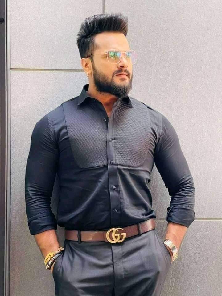 arvi_000's tweet image. भोजपुरी इंडस्ट्री के सुपरस्टार खेसारी लाल यादव जी को जन्मदिन की ढेर सारी बधाई...🎉🎂🎈
@khesariLY