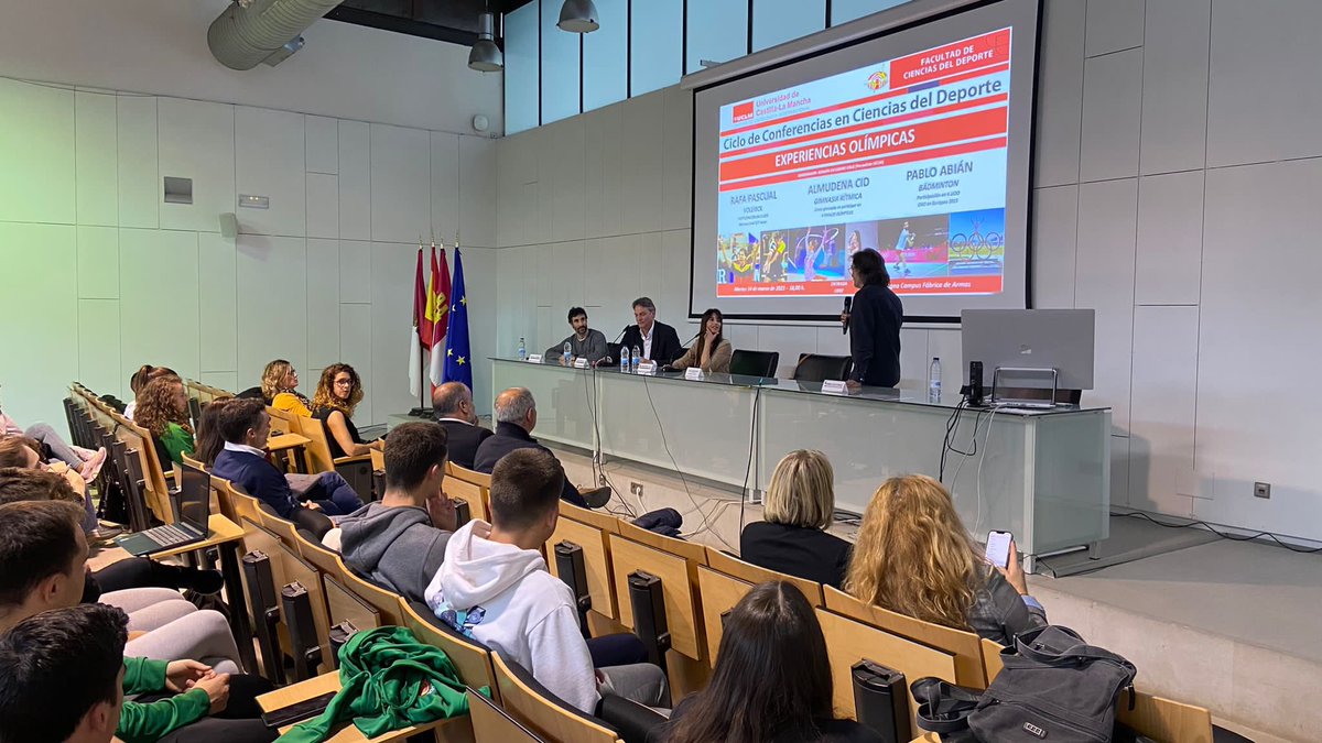 FACDEPORTEUCLM's tweet photo. EXPERIENCIAS OLÍMPICAS

@almudenacid
@RafaPascual_1
@Pablo_Abian
GRACIAS!!!

3 grandes apasionados del deporte
Naturales y cercanos
Esfuerzo, sacrificio, entrega, dedicación, superación…VALORES para ser olímpico

Gracias por inaugurar @GardeJulian y al moderador @EscuderoRoman https://t.co/NfnQ1Vdik8