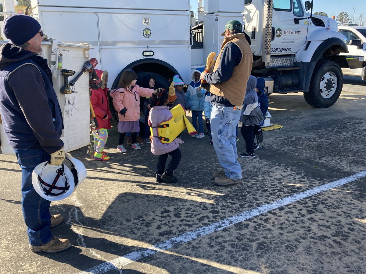 Lisa Spencer tweet media