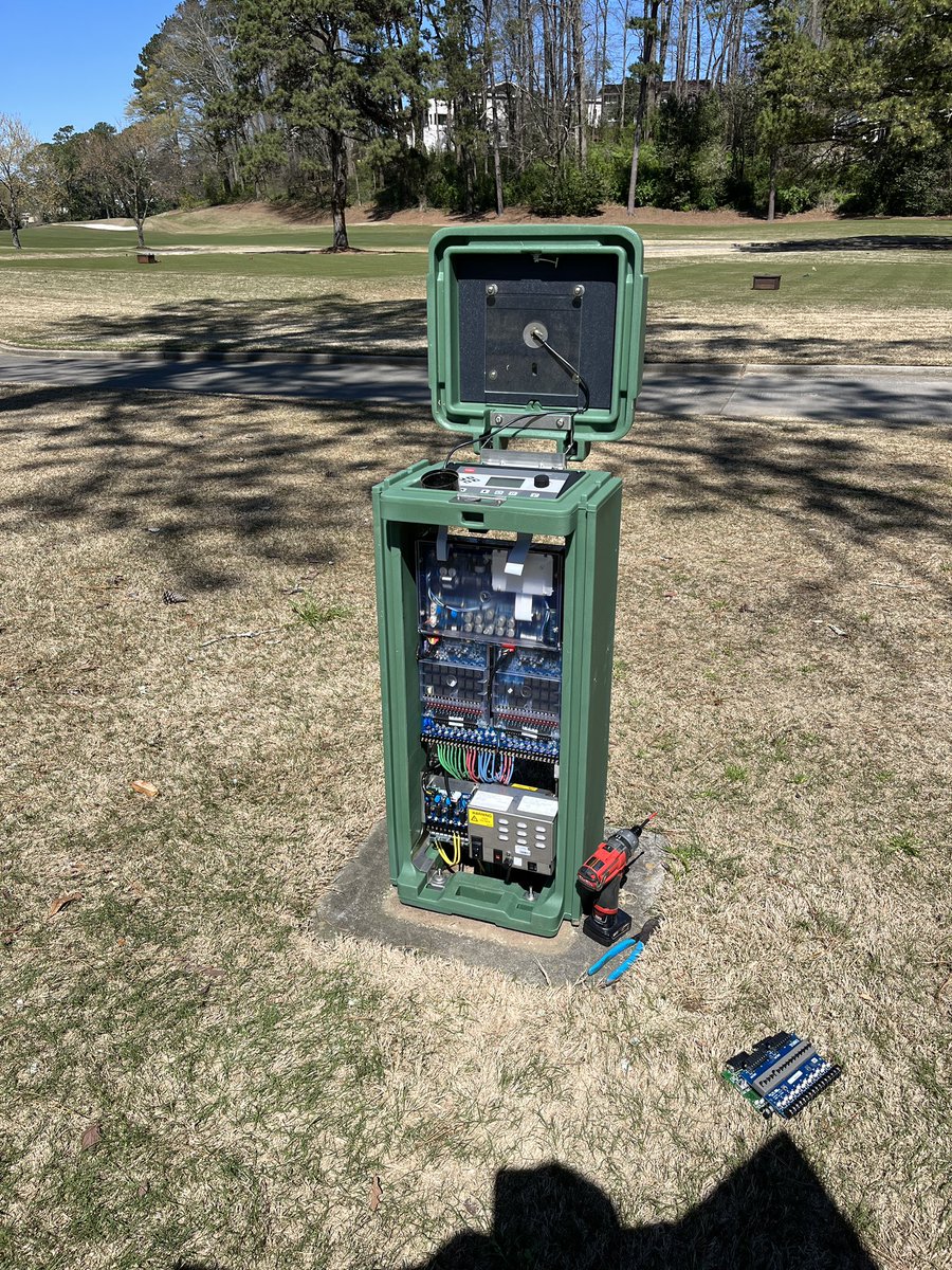 GAJBP's tweet photo. @Turf_Joe32 @benjamincoliver @ponder_eplay Here is a picture of the last controller installed, completing the install of your new #ToroSmartSats. https://t.co/3p7Rp14VJD