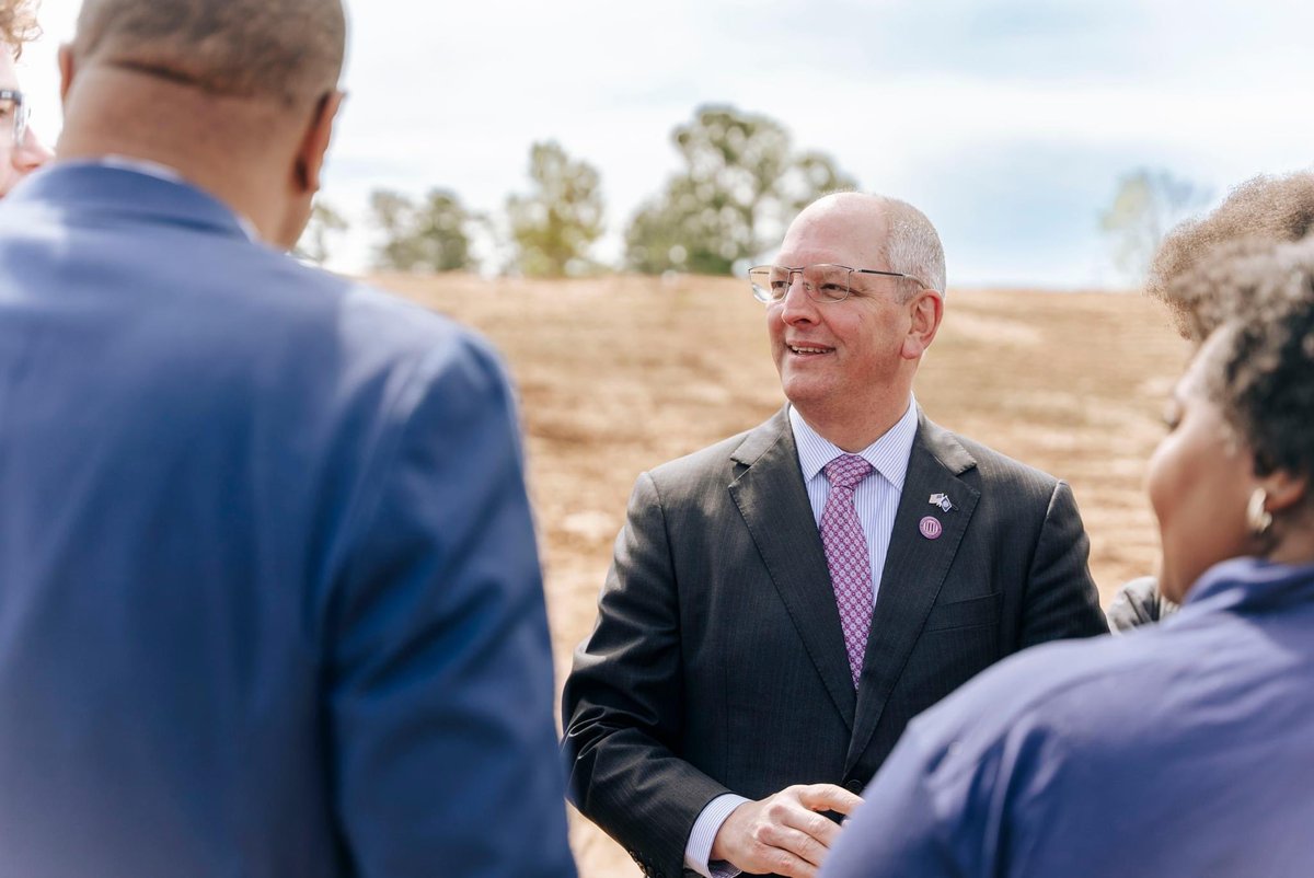 NSULA's tweet photo. Historic moment for NSU 🤘💜 

Read more about the groundbreaking of Alost Hall 👉 https://t.co/xqiC9ehYNI https://t.co/dmHDAf8kZ2