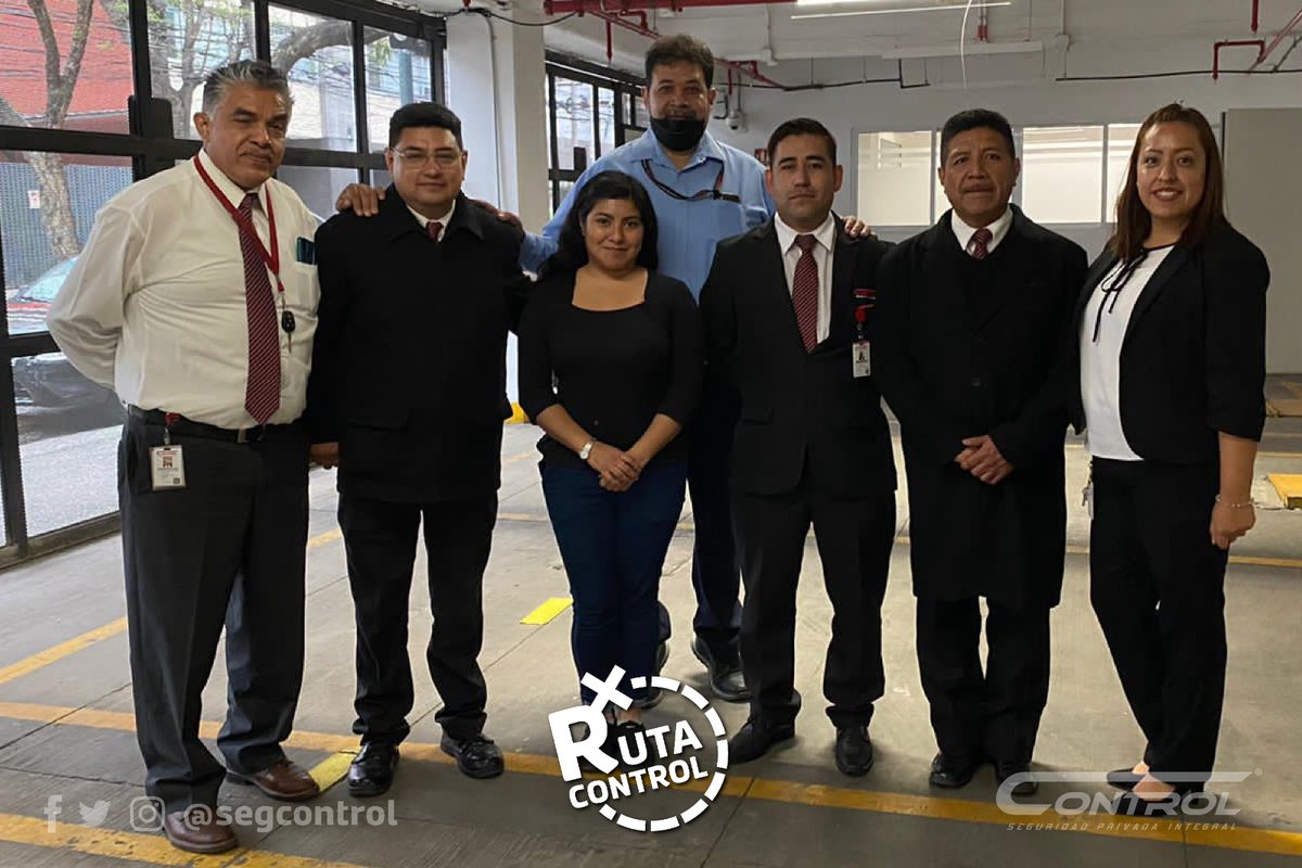 segcontrol's tweet photo. Con la #RutaControl de hoy visitamos a nuestros colaboradores operativos en la zona de Polanco CDMX para conversar con ellos, brindarles información importante para nuestra empresa y atenderlos, pues son ellos lo más importante para seguir brindando un servicio de calidad. https://t.co/3niyXrQKCK