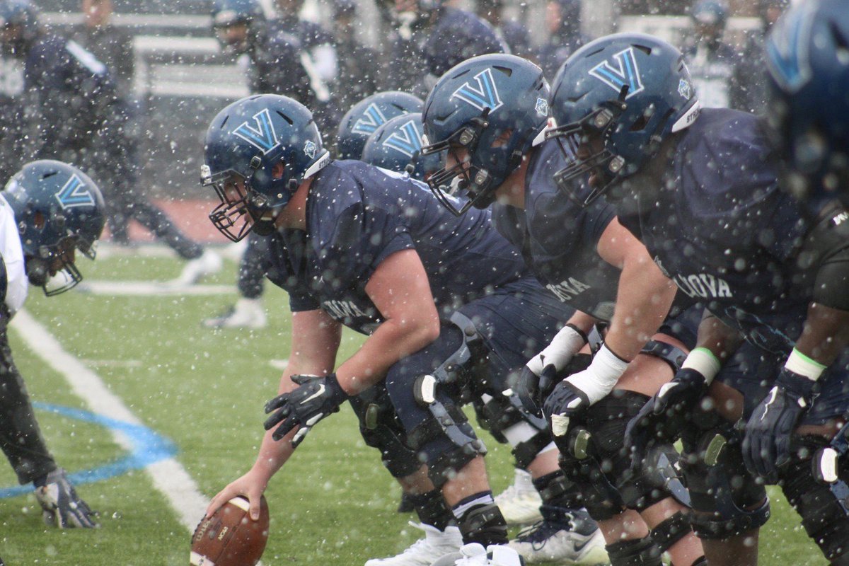 NovaFootball's tweet photo. Spring Ball: Day 1 ❄️ #TapTheRock https://t.co/4l97UcYJeq