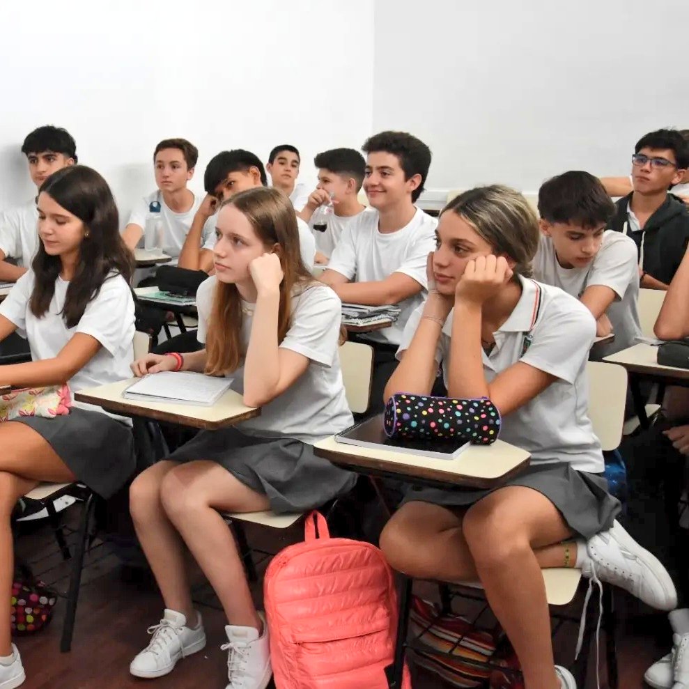 Inst_EDUSchool's tweet photo. Martes en el EDU 🙂 https://t.co/j9dG5d5eIt