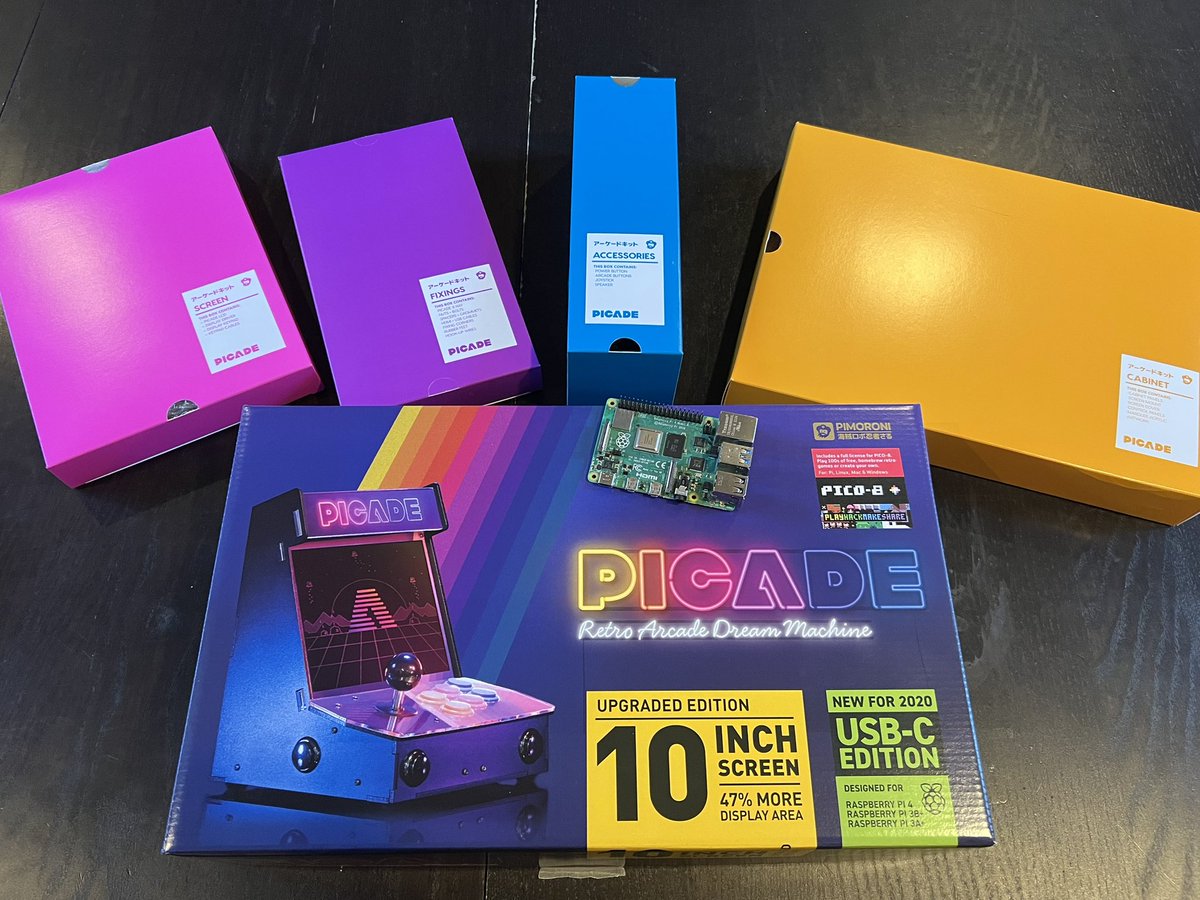 ASMRdestiny's tweet photo. Whohoo! Finally got my Pi to put the #Pimproni #Picade together! https://t.co/QotDmWMuUT