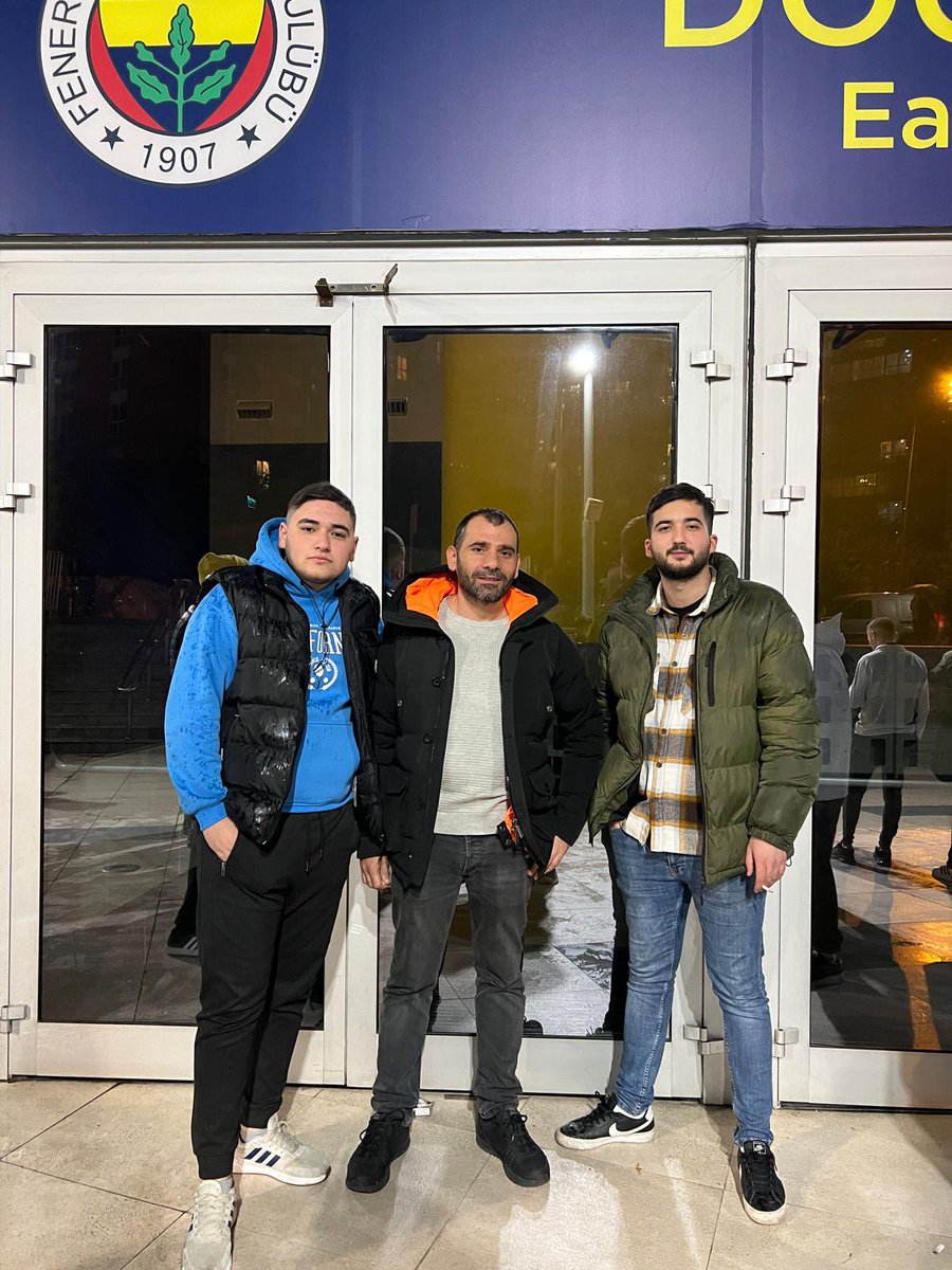 Bir ömür seninle <a href="/VolkanYucesan/">Volkan Yücesan</a>