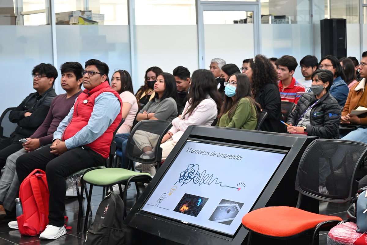 CITNOVA's tweet photo. En diversas tendencias, soluciones, usos, aplicaciones, controversias y desarrollos del emprendimiento y la propiedad intelectual, de la voz de expertos, que compartieron sus conocimientos a los asistentes, a todos los hidalguenses y mexicanos que los escucharon. 
#Summit #PIyE https://t.co/Gz6gvcfzf4