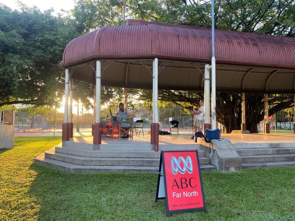 FarOutQld's tweet photo. #Gordonvale is a small sugar town with a big heart heart❤️... and great pies 🥧... loving being on Dulabed and Malanbara Yidinji country sharing local stories #LoveWhereYouLive https://t.co/uTTyyVEDJU