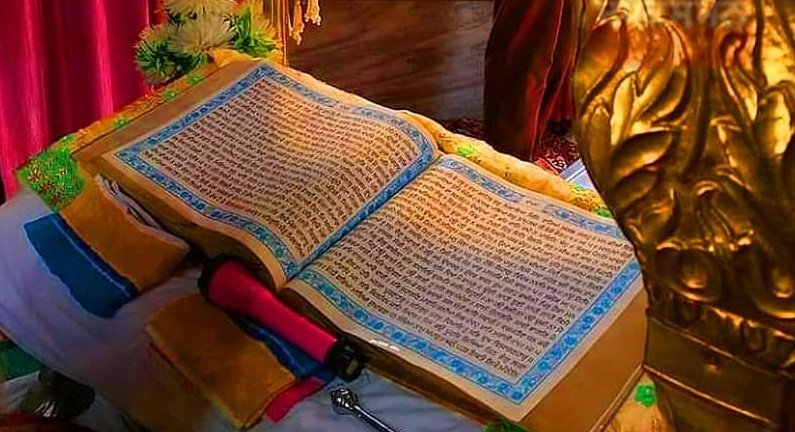 laddi_matorda's tweet photo. ਸਿਫਤਿ ਸਾਲਾਹਣੁ ਅੰਮ੍ਰਿਤ ਵੇਲਾ।।
ਸਬਦ ਗੁਰੂ ਗੁਰੁ ਜਾਣੀਐ ਗੁਰਮੁਖਿ ਹੋਇ ਸੁਰਤਿ ਧੁਨਿ ਚੇਲਾ।। https://t.co/a4QSoaPoVo
