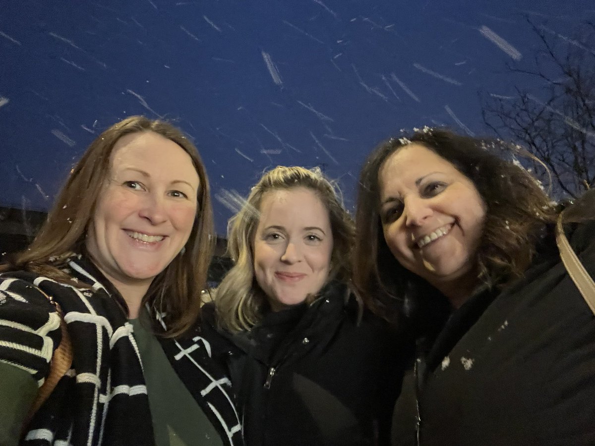 Kristine Jenner tweet media