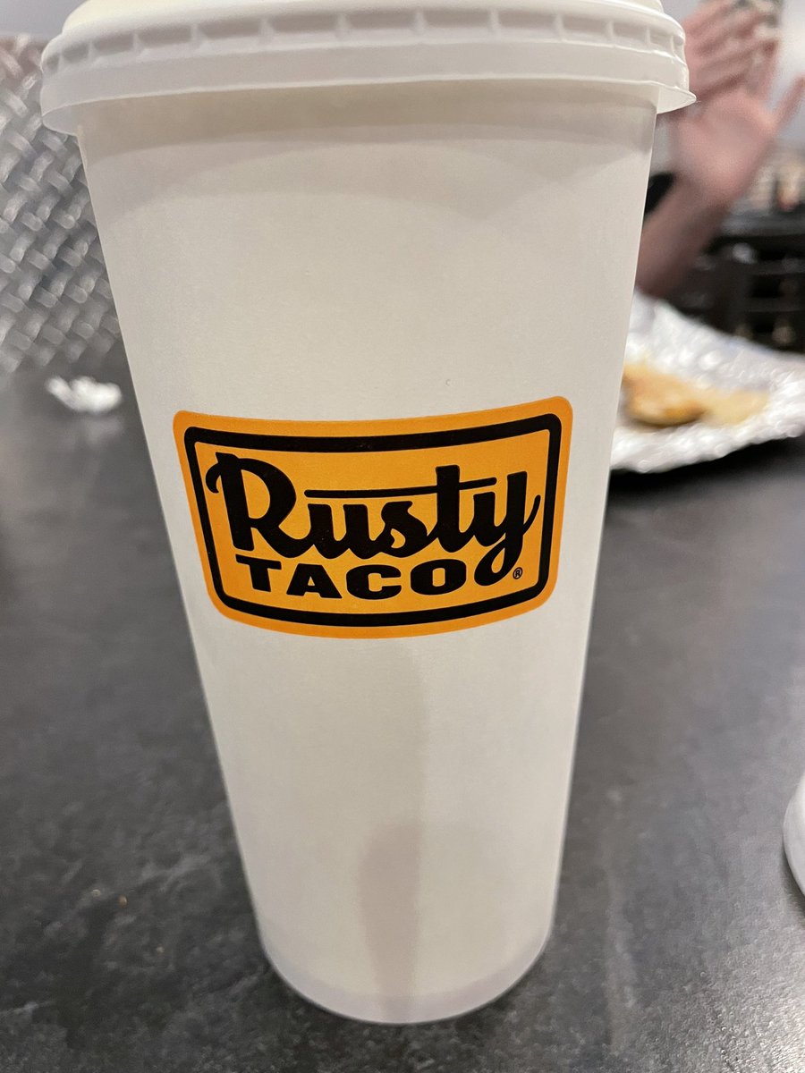 JasonCFarmer's tweet photo. On the road for work means Iโm eating #reporterfood might as well go somewhere new and get Cup No. 133 (#StarsDriveIn). Got 132 (#RustyTaco) while in ABQ for state hoops! #MrCups https://t.co/9fsvpRoBzf