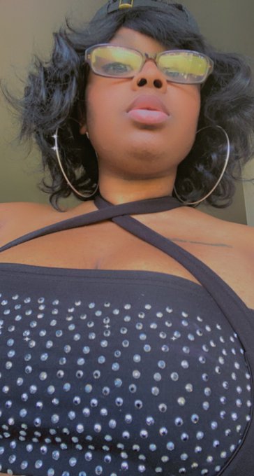 Come eat me off the bone 😋   #whoschynawhyte https://t.co/aBMDWO7T6H<a href="/tag/whoschynawhyte"class="tags">#whoschynawhyte</a>