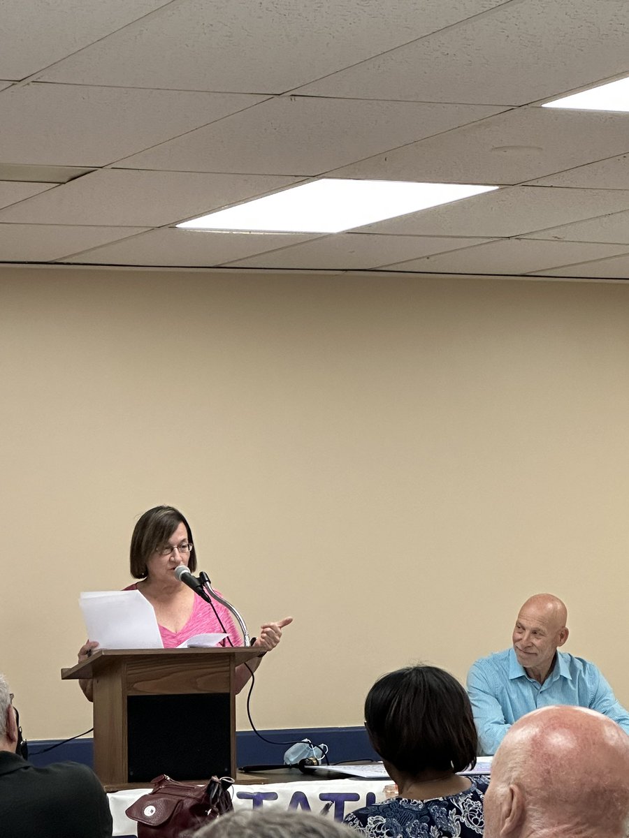 plantationdems's tweet photo. A wonderful election night with voting, cake, and even entertainment! #plantation #democrats 🇺🇸 

We had lots if updates from the @browarddems, opportunities to get involved with the club, &amp; discussions on action steps we will take to make change in our community #civicengagement https://t.co/BBnHlW1ZWR