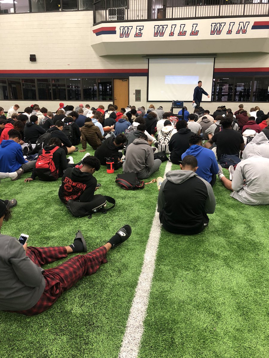 L.A.F Team Meeting

Life Lesson
✔️Protect The Tradition

Character Development
✔️ I CANT vs. I CAN Activity 

Life - After - Football 

#BTB | #WeWillWin