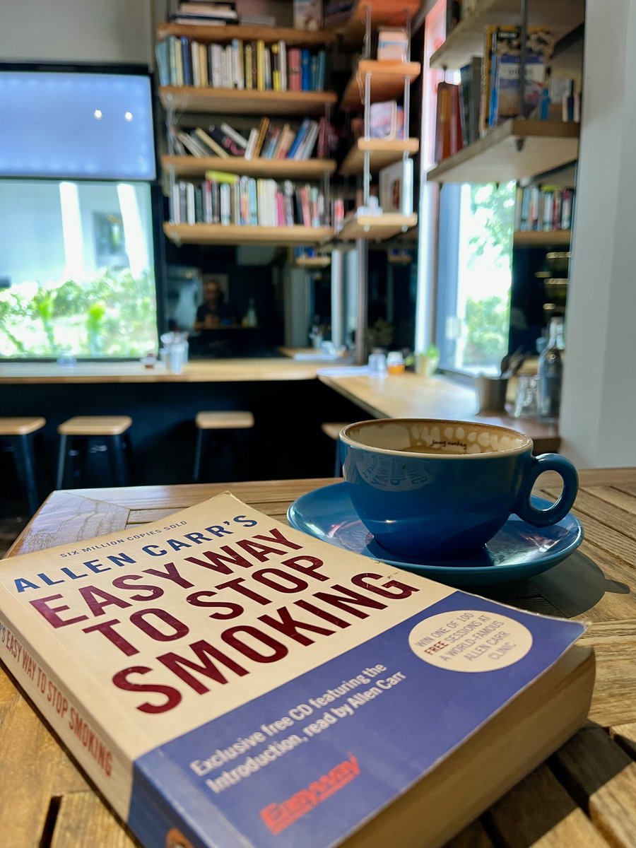JimmyMonkeyCafe's tweet photo. 🤙 Books, music, bites and coffee — always a rewarding day to while your time away at #JimmyMonkey One-North. 🐒

#onenorth #slayerespresso #coffee #coffeelover #coffeelovers #coffeeshots #coffeegram #coffeeholic #chillout #crema #aroma #books #reading #readingtime https://t.co/KyY003PqRD