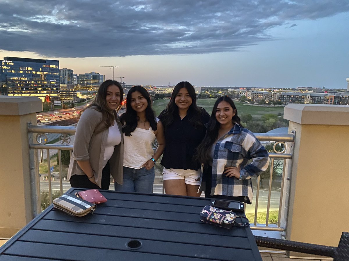 Girls are ready for tomorrow!! PR’S FOR EVERYONE!!