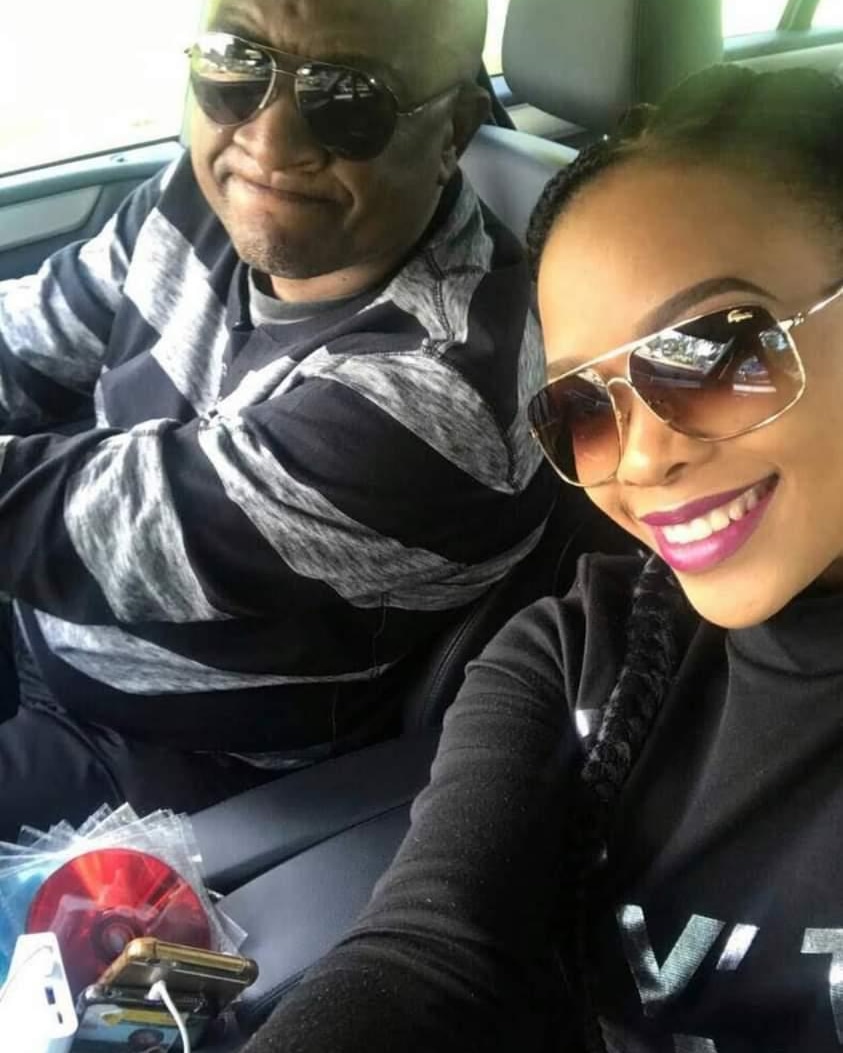 Pokello26767359's tweet photo. @madyiraoutside hoellary makaya ndewe gomo iri https://t.co/CtptbCgwqD