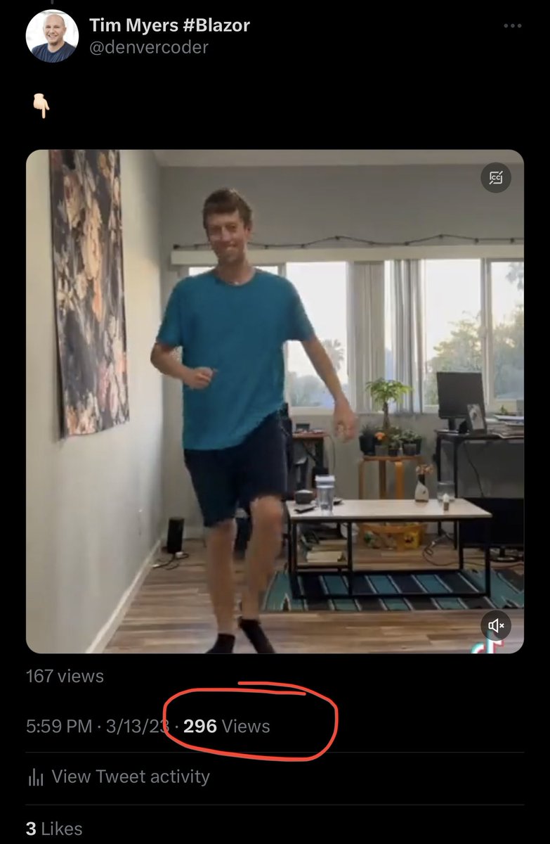 BlazorTim's tweet image. Threads don’t work on Twitter. These are 4 consecutive videos in a thread. Each one hilariously funny.