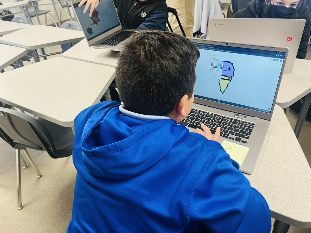 MrKoganHistory's tweet photo. Elementary Students perfecting their #pixelart with google sheets. @iaecspumas @googlesheets #makerspace #entrepreneurship https://t.co/yv2FMMis0B