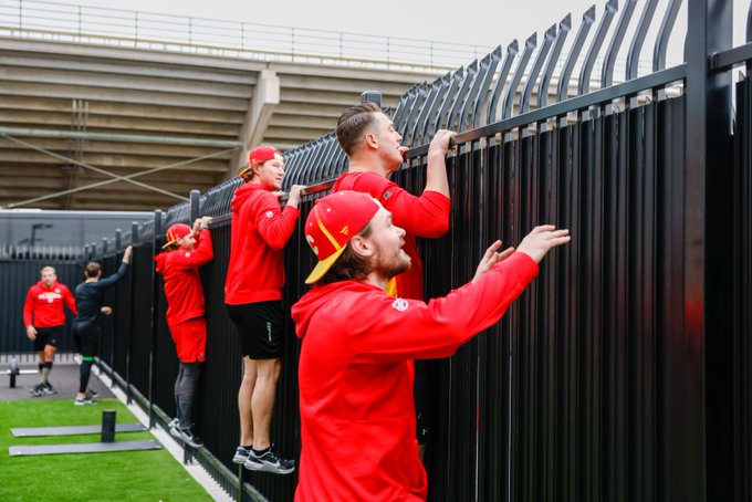 Rasmus Andersson, Nikita Zadorov, Tyler Toffoli and Blake Coleman looking for the ball that was kicked over the fence
