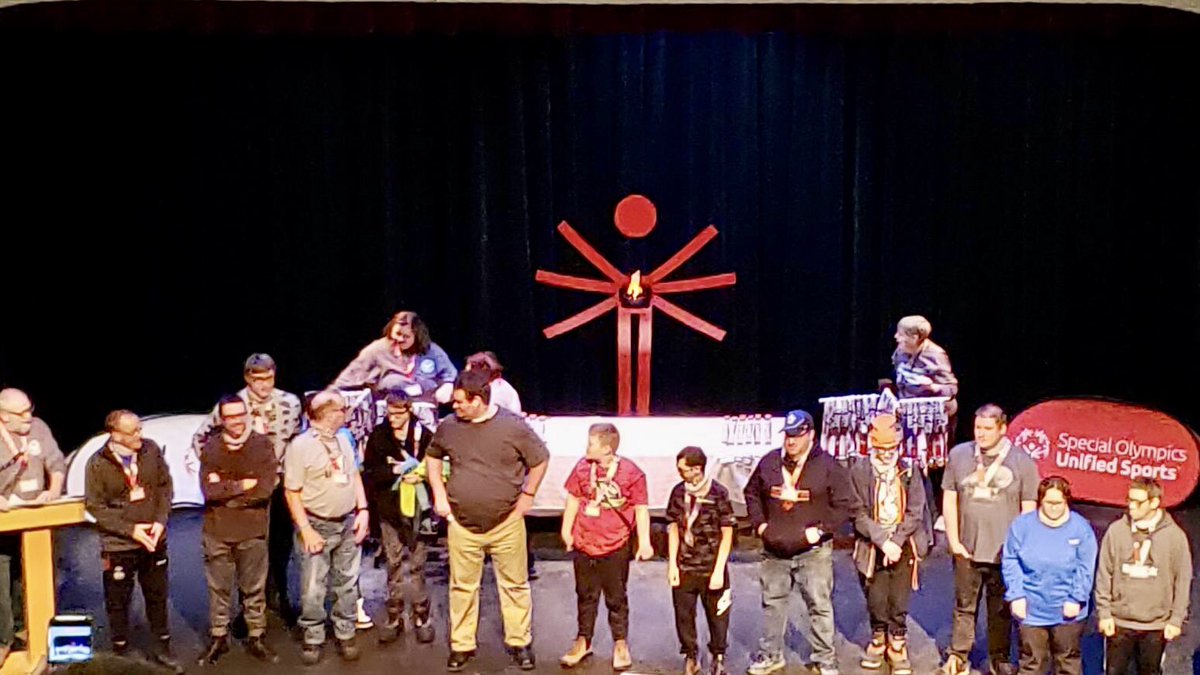A BIG congratulations 🎉 to Gavin Parsons &amp; his Mt. Pearl floor hockey team who took home the GOLD 🥇medal this past weekend at the winter games in Grand Falls!!! <a href="/SpecialONL/">Special Olympics NL</a> SPJH is so proud of you, Gavin!!! 👊<a href="/SPJHPythons/">SPJH</a> <a href="/SPJH_PE/">Richard Christopher SPJH_PE</a>  #SORiseAgain