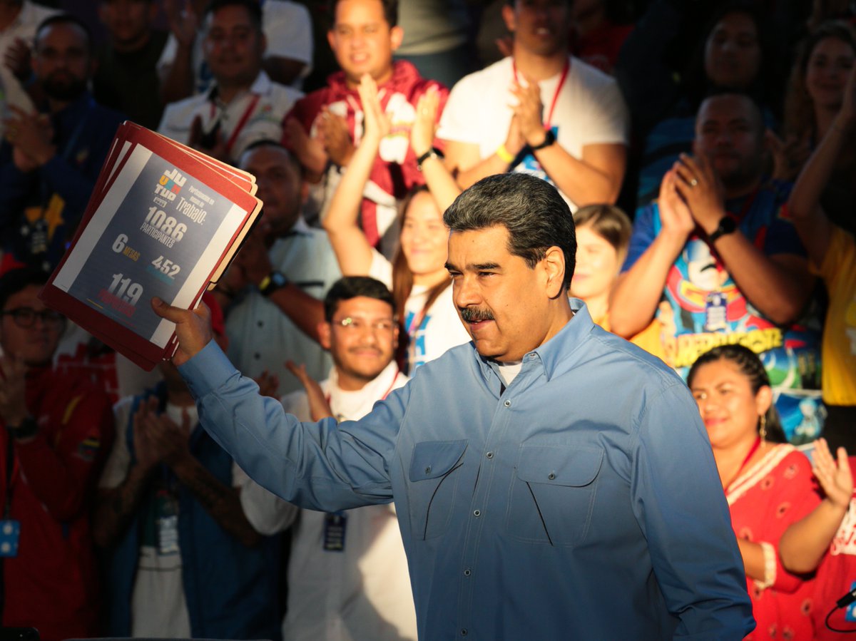 Juventud venezolana está llamada a cambiar realidad impuesta por medios de comunicación
bit.ly/3JernSJ 


#ChávezHechoMillones