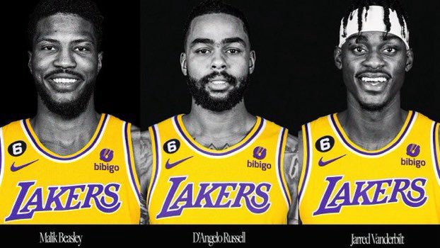 ZackPlayTooMuch's tweet photo. These men are wanted dead or alive in NOLA right now 😭 https://t.co/e7xNWzh1vK
