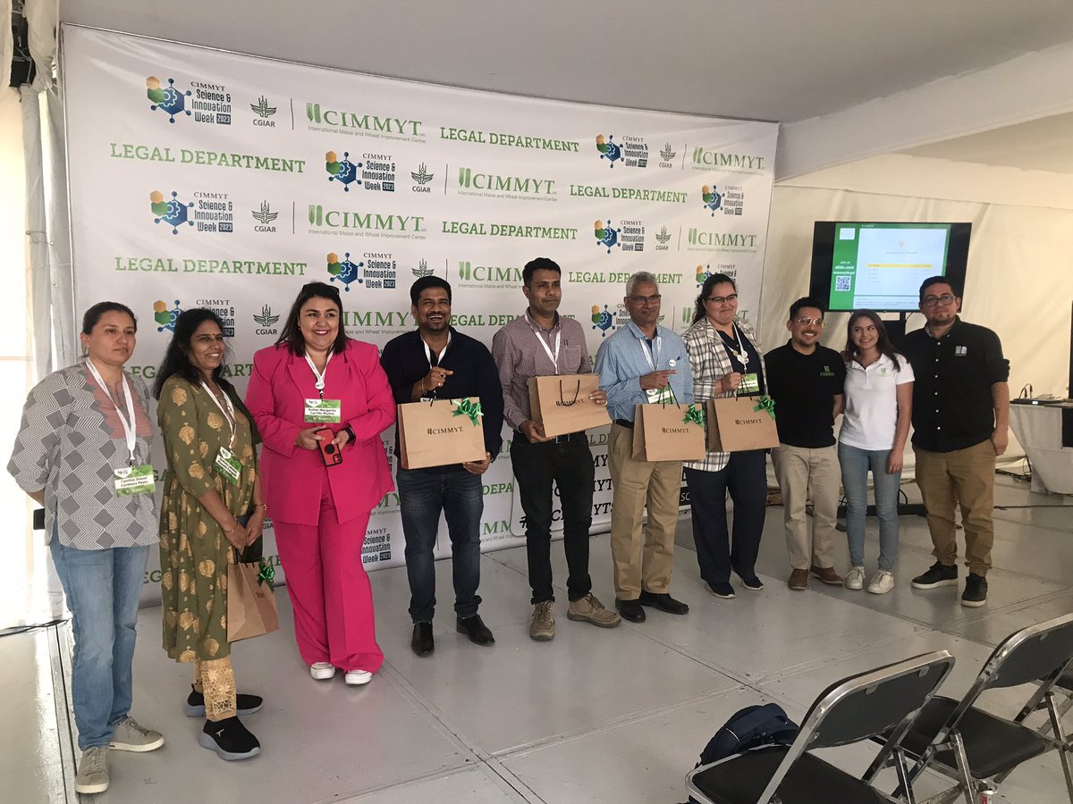 CIMMYTLegal's tweet photo. Second and third winners of the Legal Challenge #Marketplace #LegalDepartment @CIMMYT #ScienceandInnovationWeek 🌾 🌽 #IamALawyer https://t.co/8nuviWpxK6