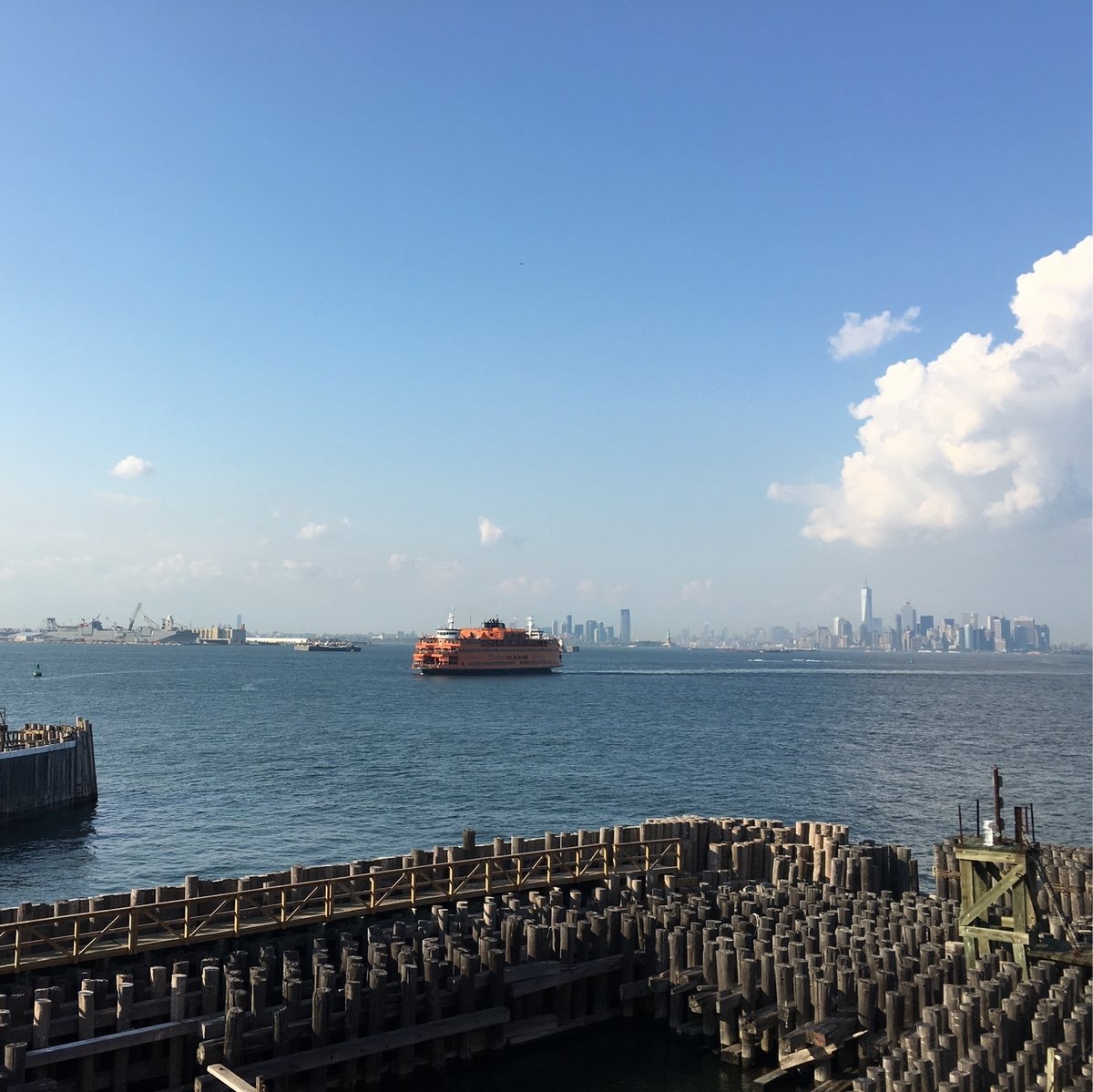 jafish's tweet photo. Day 14 of the https://t.co/iVUA0k62Ch March Photoblogging challenge, Manhattan from St George on Staten Island, with ample view of the horizon. https://t.co/j4GPX7EQ4a https://t.co/oNDPyLHRzW