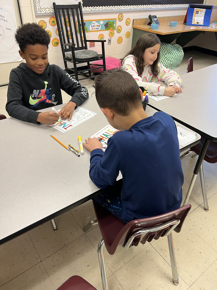 Last week we finished up a rotation of lessons on coping strategies for managing strong feelings. @GlenkirkES 3rd, 4th and 5th graders traveled to centers where they practiced different strategies. My favorite? Mental vacation!