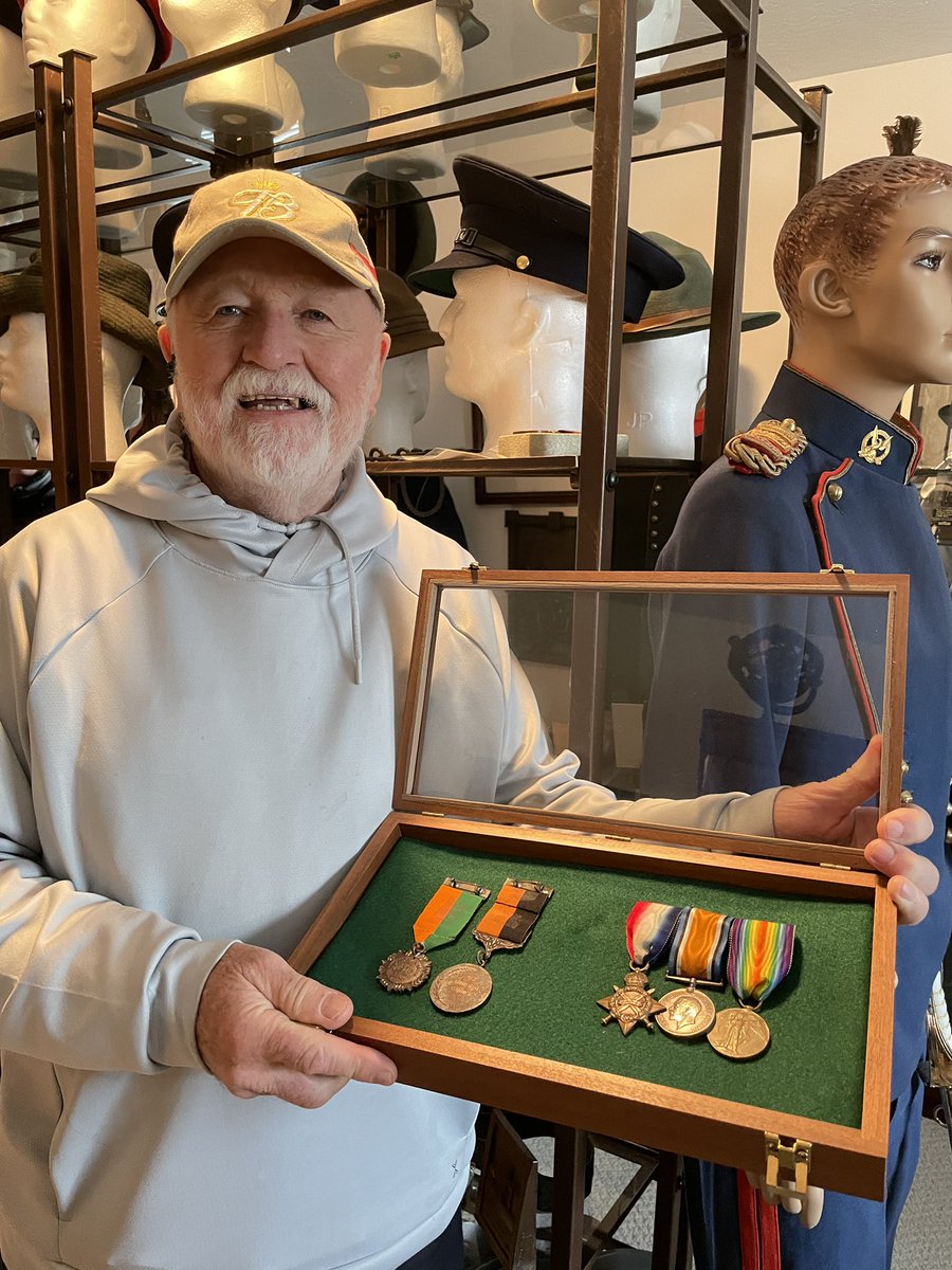 1916IrishCollector tweet media