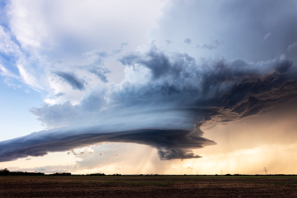 I’m so ready for supercells again! #txwx #stormhour