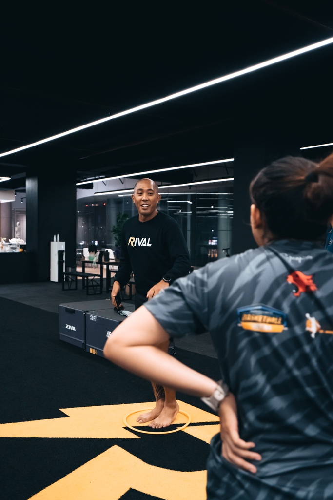 TeamRival_KL's tweet photo. Meet our Business Development Manager &amp; PT, Mark Ker Kang! With professional fitness &amp; performance training certifications, Mark is committed to providing quality training. Want to experience the difference? #MeetTheTeam #FitnessCommunity  #TeamRival #BeTheBestOfYourself https://t.co/ulZ0rPKaDr