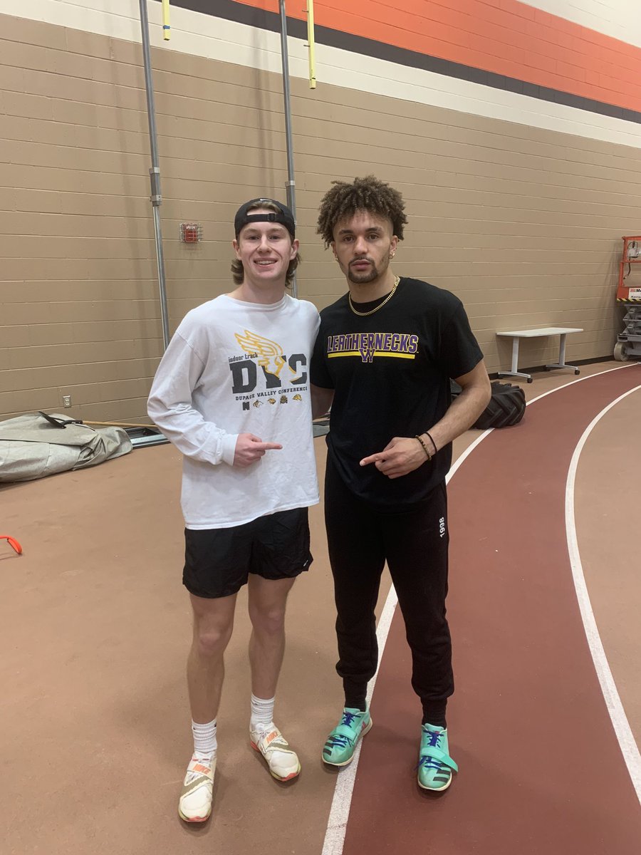 2022 alumni now competing in college <a href="/BikhaeI/">Michael Robinson</a> (North Central College) and <a href="/TorianoTate/">Toriano Tate</a> (Western Illinois University) stopped by on their spring break to say 👋